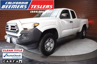 Used 2020 Toyota Tacoma SR image 1