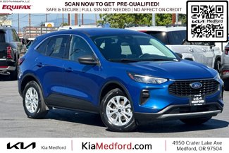 Used 2023 Ford Escape Active image 1