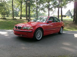 Used 2003 BMW 330xi Sedan image 1