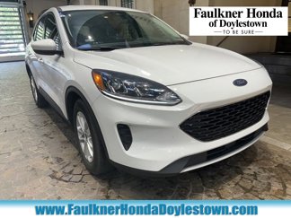 Used 2021 Ford Escape SE w/ Convenience Package image 1