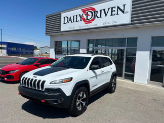 Used 2016 Jeep Cherokee Trailhawk w/ Comfort/Convenience Group image 1