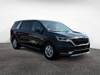 Used 2024 Kia Carnival LX image 1