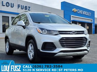 Used 2022 Chevrolet Trax LT w/ LT Convenience Package image 1