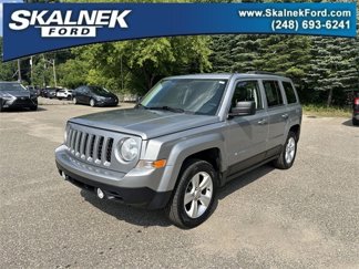Used 2014 Jeep Patriot Latitude image 1