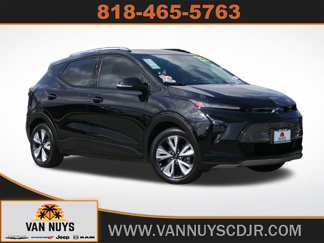 Used 2022 Chevrolet Bolt EUV LT w/ Convenience Package image 1