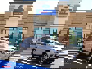 Used 2022 Jeep Cherokee Latitude Lux w/ Sun & Sound Group image 1
