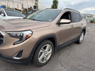 Used 2018 GMC Terrain SLE w/ Driver Convenience Package image 1