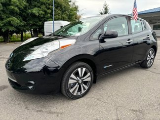Used 2015 Nissan Leaf SV image 1