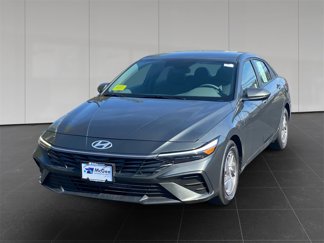 Used 2025 Hyundai Elantra SE w/ Cargo Package image 1
