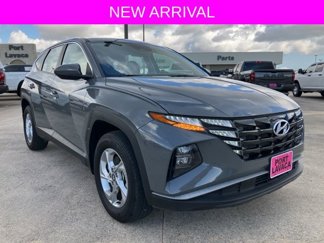 Used 2024 Hyundai Tucson SE image 1