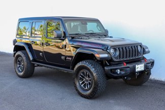 Used 2024 Jeep Wrangler Unlimited Rubicon image 1