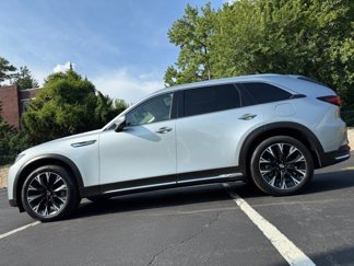 Used 2024 MAZDA CX-90 Plug-In Hybrid w/ Premium Pkg image 1