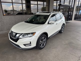 Used 2017 Nissan Rogue SL w/ SL Premium Package image 1