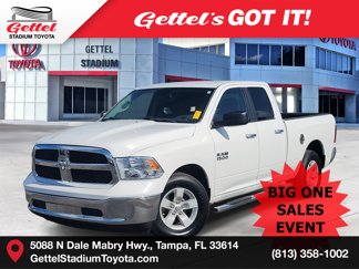Used 2017 RAM 1500 Classic SLT image 1