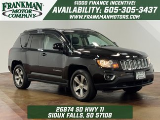 Used 2016 Jeep Compass High Altitude image 1