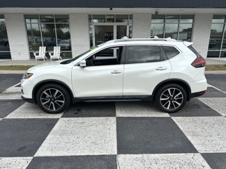 Used 2020 Nissan Rogue SL image 1