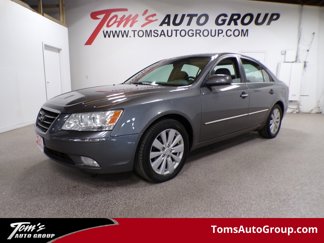 Used 2010 Hyundai Sonata Limited image 1