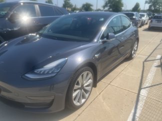 Used 2018 Tesla Model 3 Long Range image 1