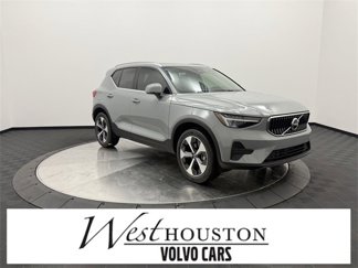 New 2025 Volvo XC40 B5 Core w/ Protection Package Premier image 1