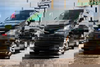 Used 2017 Chrysler Pacifica LX image 1