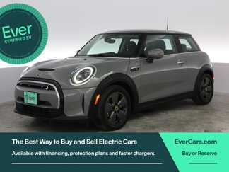 Used 2022 MINI Cooper SE image 1