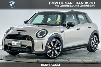 Used 2023 MINI Cooper S w/ Driver Assistance Package image 1