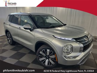New 2025 Mitsubishi Outlander SE image 1