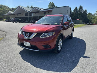 Used 2016 Nissan Rogue SV image 1