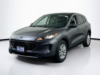 Used 2021 Ford Escape SE w/ Cold Weather Package image 1