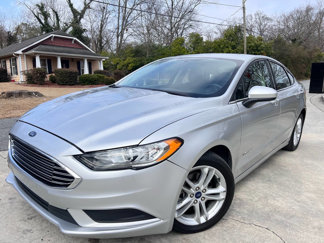 Used 2018 Ford Fusion SE image 1