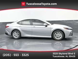 New 2025 Toyota Camry LE image 1