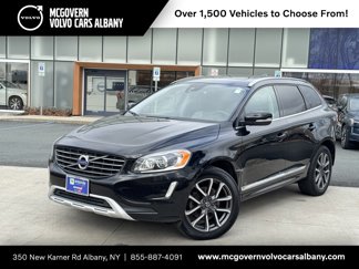 Used 2017 Volvo XC60 T6 Dynamic w/ Climate Package image 1