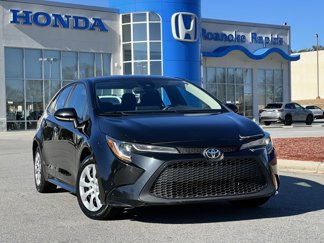 Used 2022 Toyota Corolla LE image 1