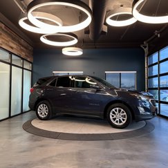 Used 2018 Chevrolet Equinox LT image 1
