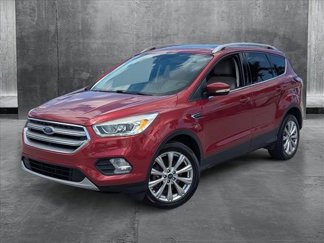 Used 2017 Ford Escape Titanium image 1