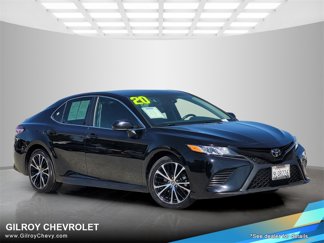 Used 2020 Toyota Camry SE image 1