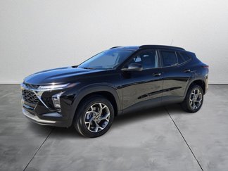 New 2025 Chevrolet Trax LT w/ Driver Confidence Package image 1