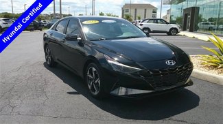 Certified 2022 Hyundai Elantra SEL w/ Convenience + Premium Package image 1