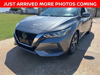 Used 2022 Nissan Sentra SV image 1