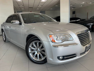 Used 2012 Chrysler 300 Limited image 1