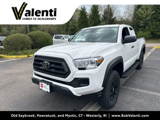 Used 2022 Toyota Tacoma SR image 1