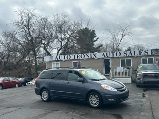 Used 2008 Toyota Sienna image 1