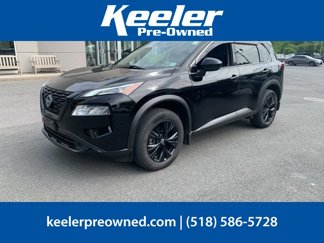 Used 2023 Nissan Rogue SV w/ SV Premium B Package image 1