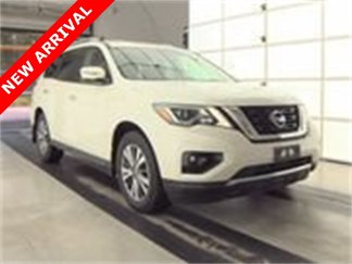 Used 2018 Nissan Pathfinder SL image 1