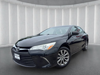 Used 2016 Toyota Camry XLE w/ Moonroof Package image 1