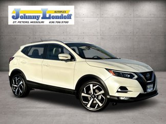 Used 2021 Nissan Rogue Sport SL w/ Premium Package image 1