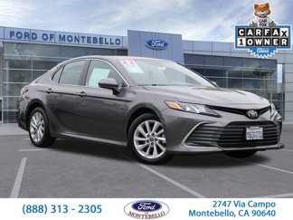 Used 2022 Toyota Camry LE image 1