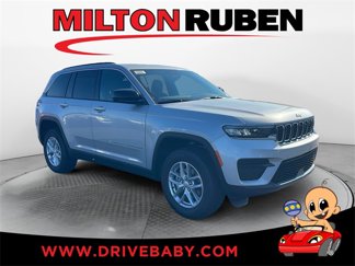 New 2025 Jeep Grand Cherokee Laredo X image 1