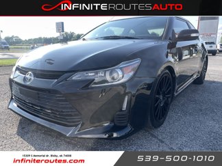 Used 2015 Scion tC image 1