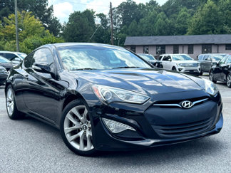 Used 2013 Hyundai Genesis 3.8 image 1